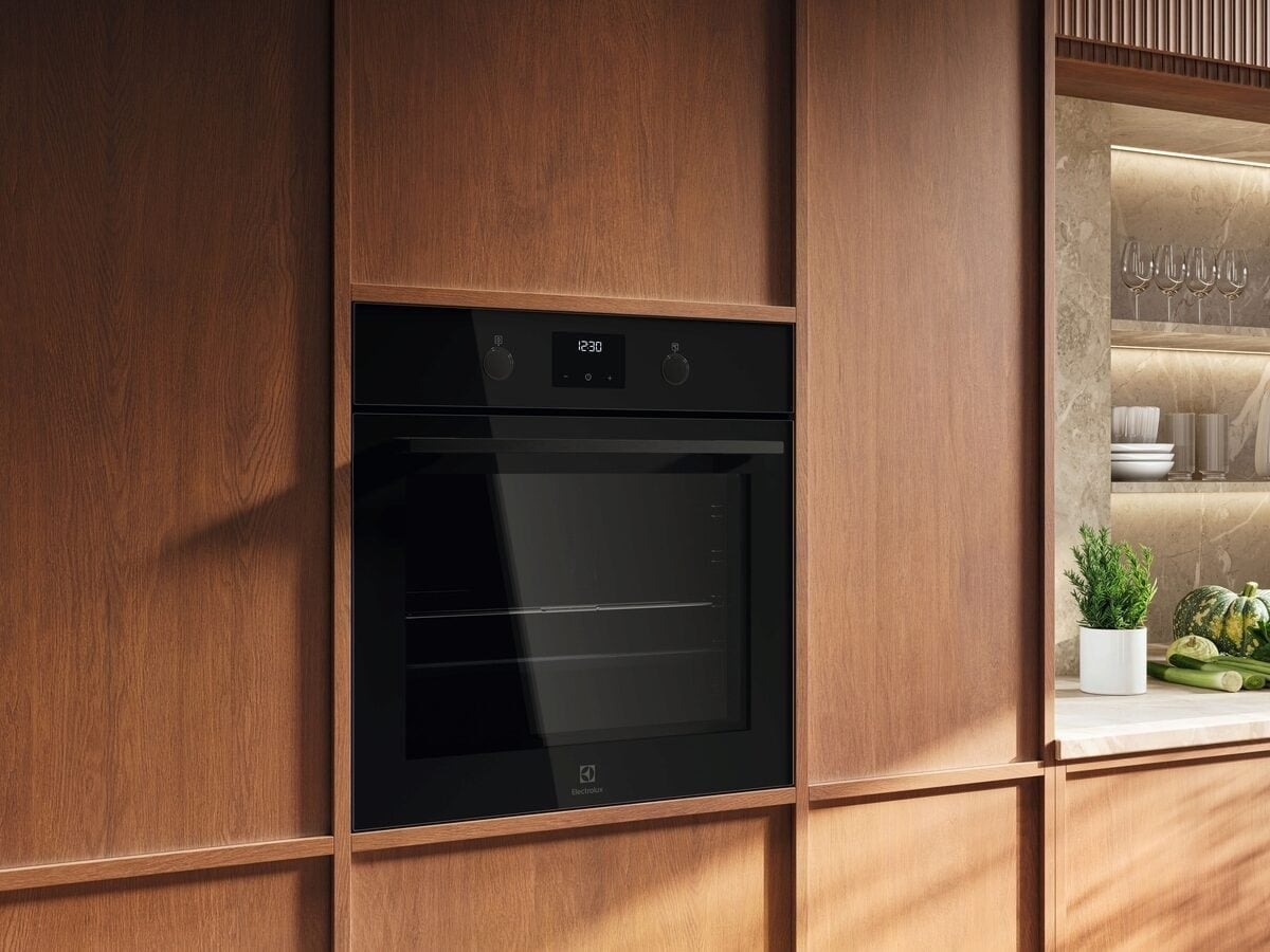Built-in fan oven Electrolux KOFGH70TK
