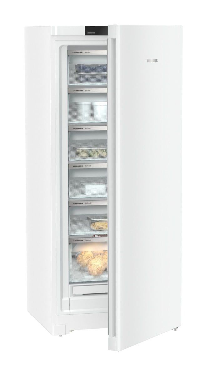 Freestanding freezer with NoFrost Liebherr FNd7026