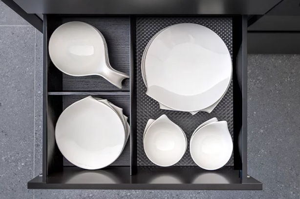 Internal drawer organizer 600 mm made of ash wood