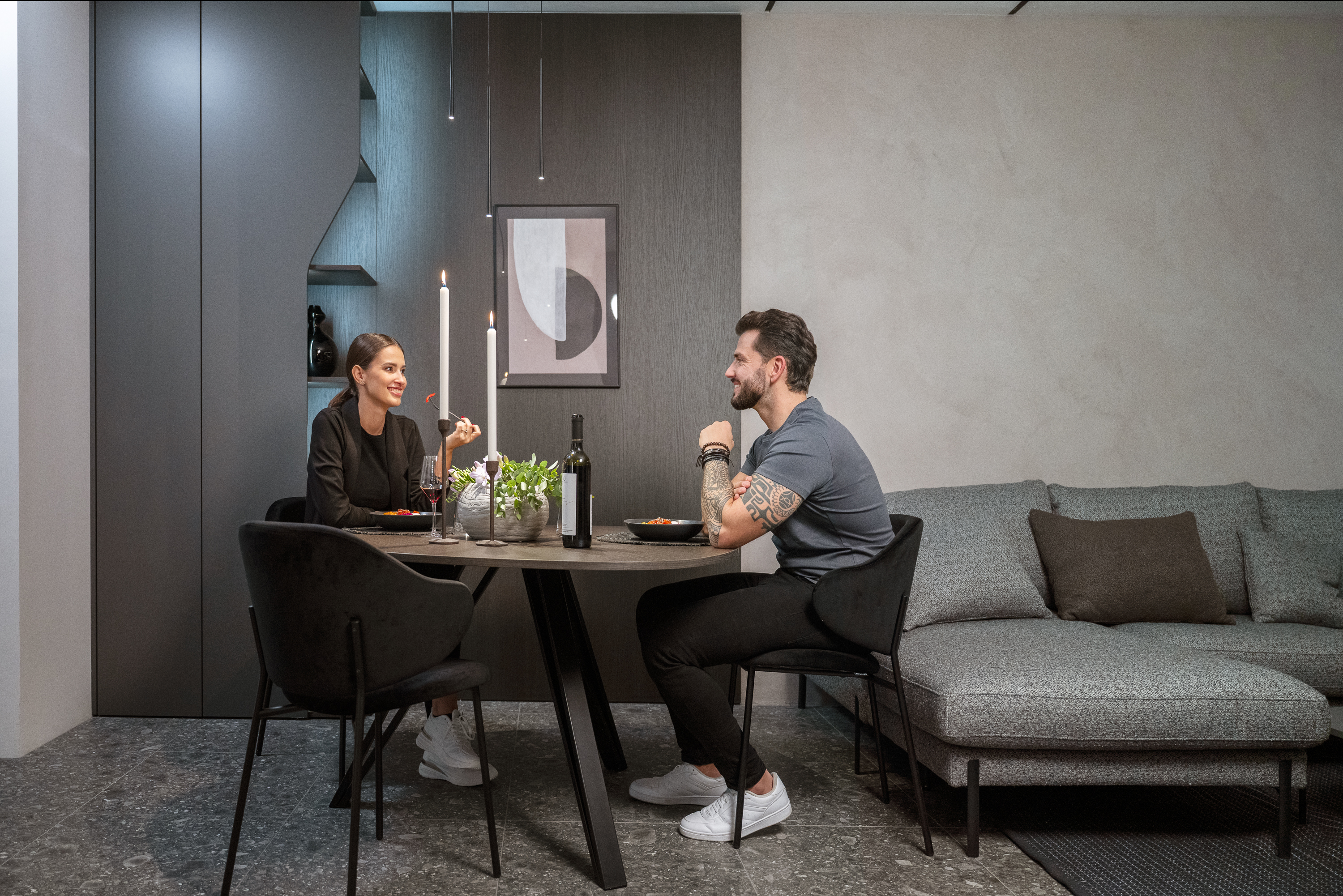 Jídelní kout s nábytkem Calligaris. Design, který spojuje pohodlí a eleganci