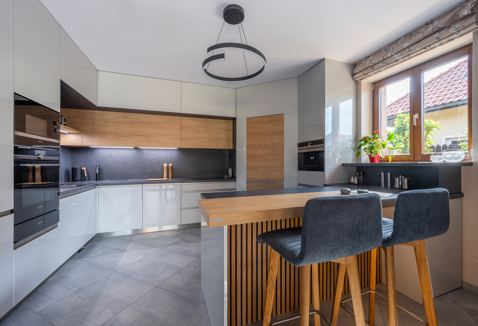 Light Grey | Natural Oak