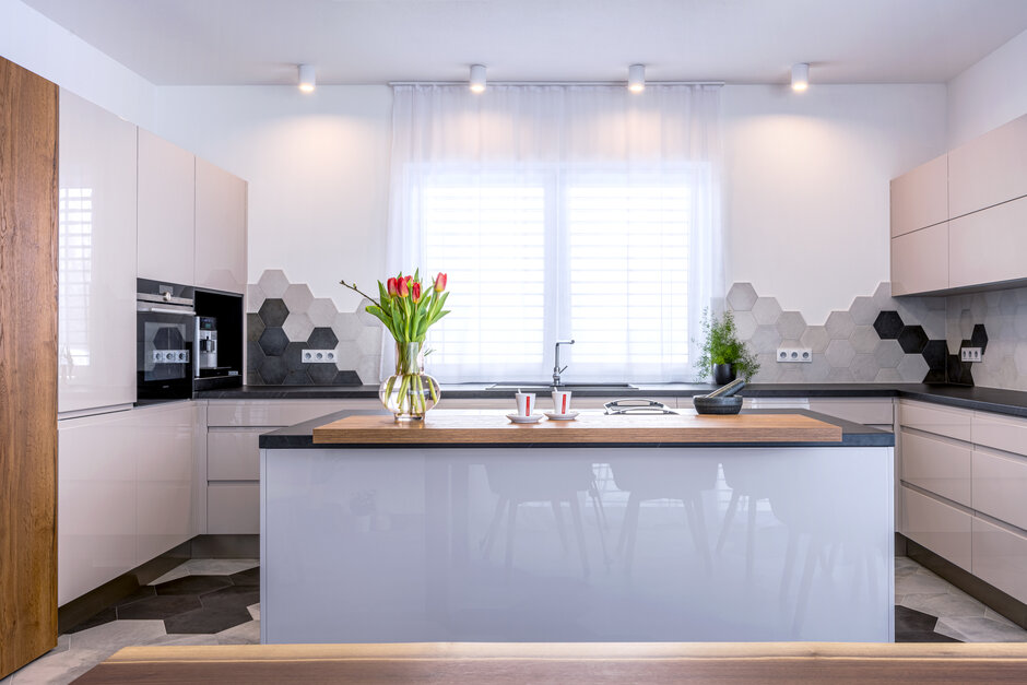 Kashmir Gloss | Dub Cognac