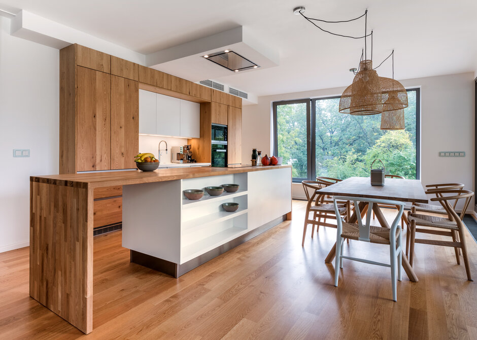 Knotted Oak | White Matt