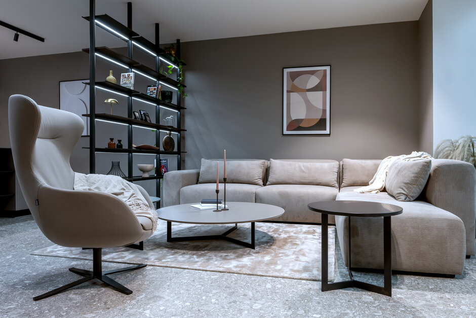 Form | Premium Stripe Tan